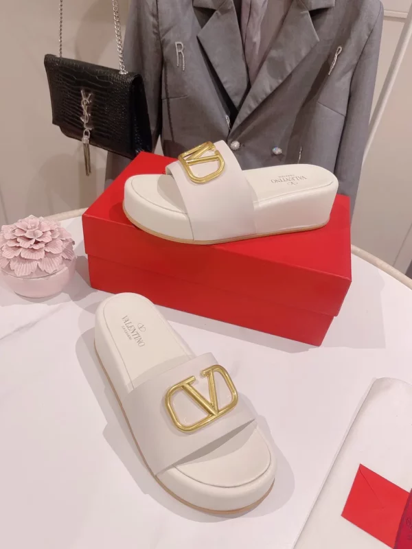 Valentino shoes - rep shoes