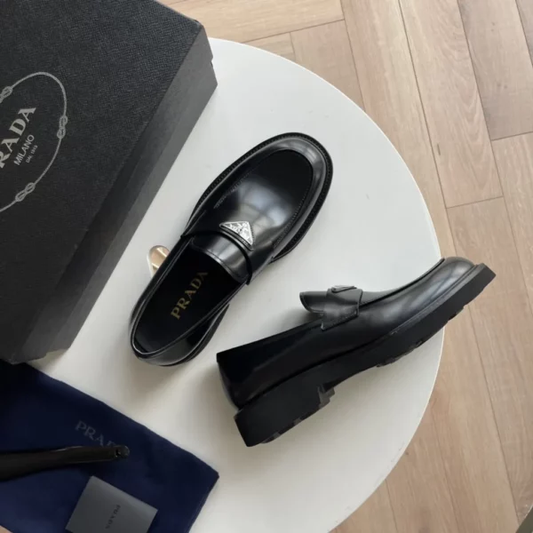 Prada shoes - Reps shoes