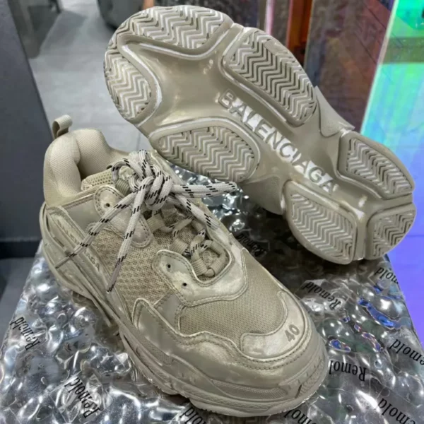 Balenciaga shoes - Replica shoes