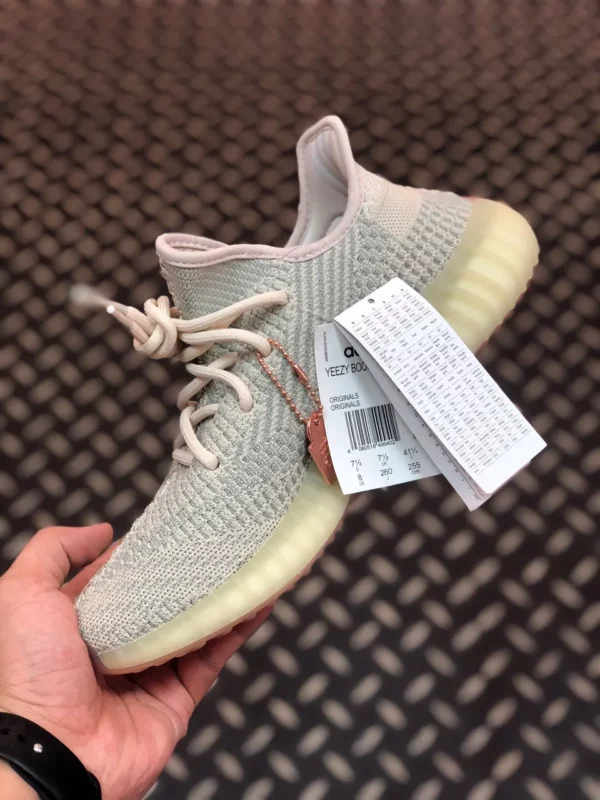 Yeezy shoes - Replica shoes