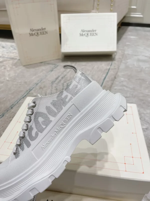 Alexander MCQueen shoes - rep shoes