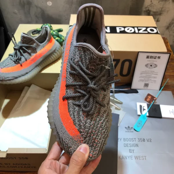 Yeezy shoes - rep shoes