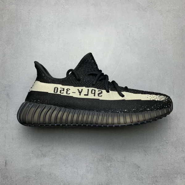 Yeezy shoes - Reps shoes