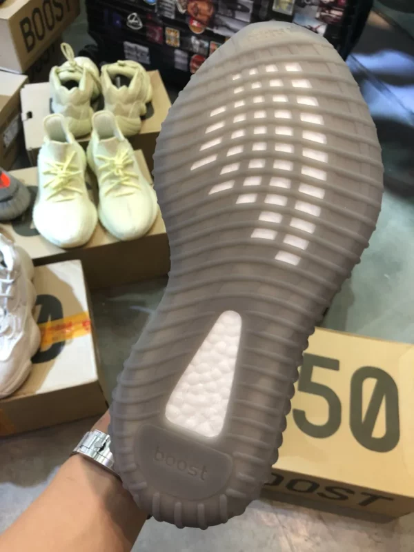 Yeezy shoes - rep shoes