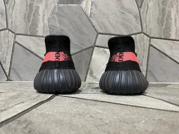 Yeezy shoes - rep shoes