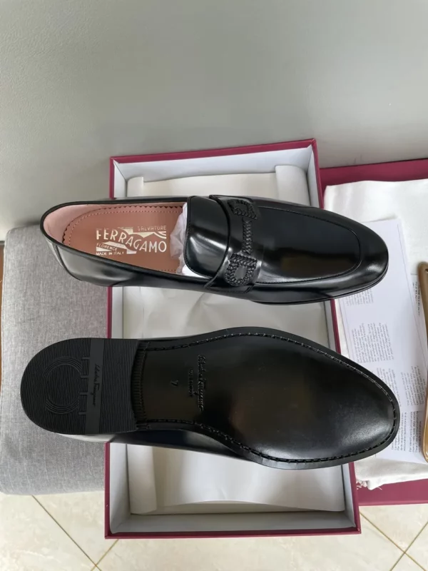 Ferragamo shoes - Reps shoes