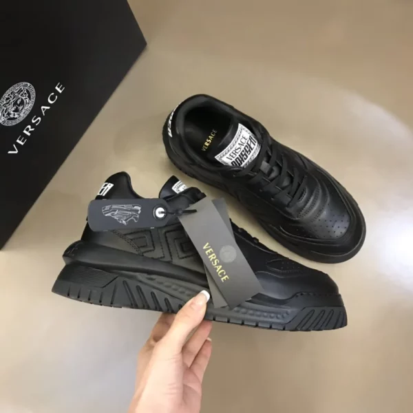 Versace shoes - rep shoes