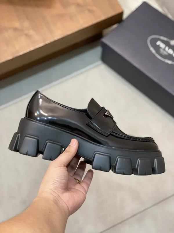 Prada shoes - rep shoes