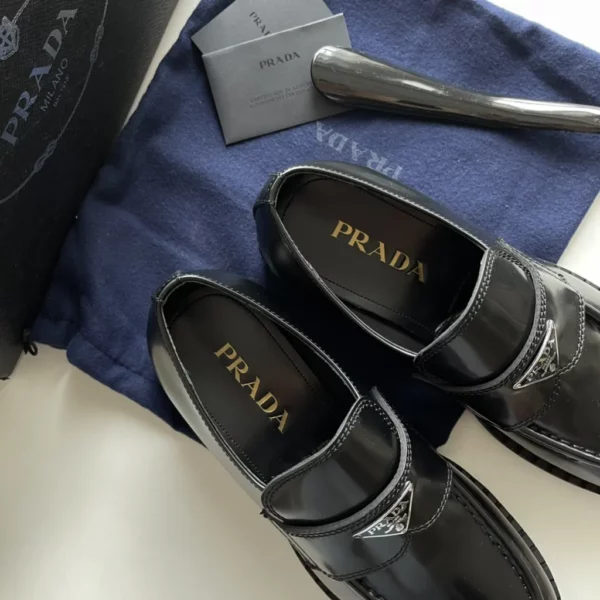 Prada shoes - Replica shoes