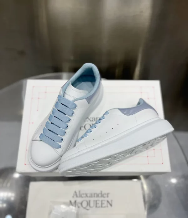 Alexander MCQueen shoes - rep shoes