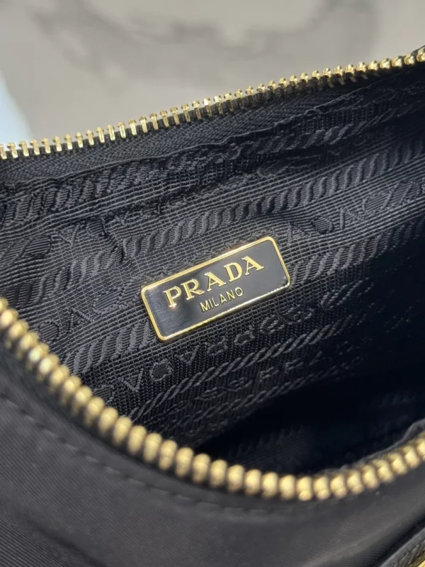 Prada bag - rep bags