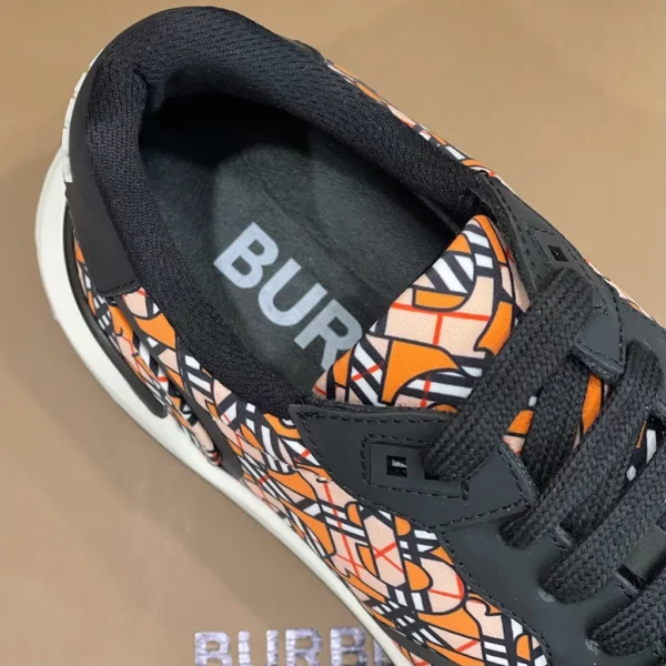 Burberry shoes - rep shoes