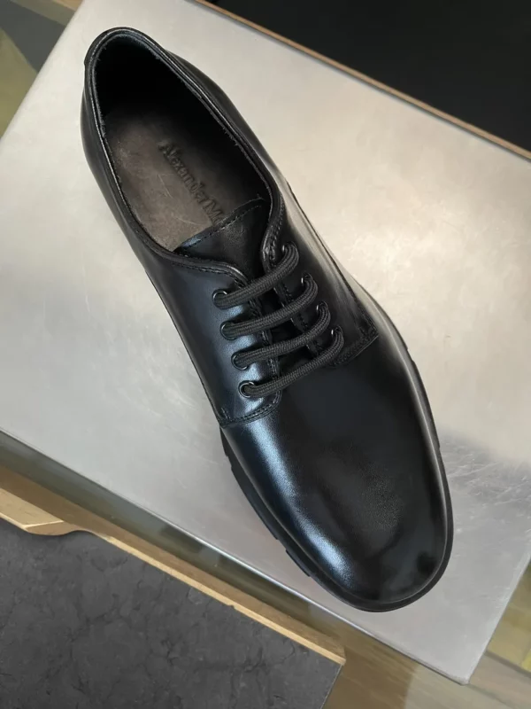 Alexander MCQueen shoes - Replica shoes