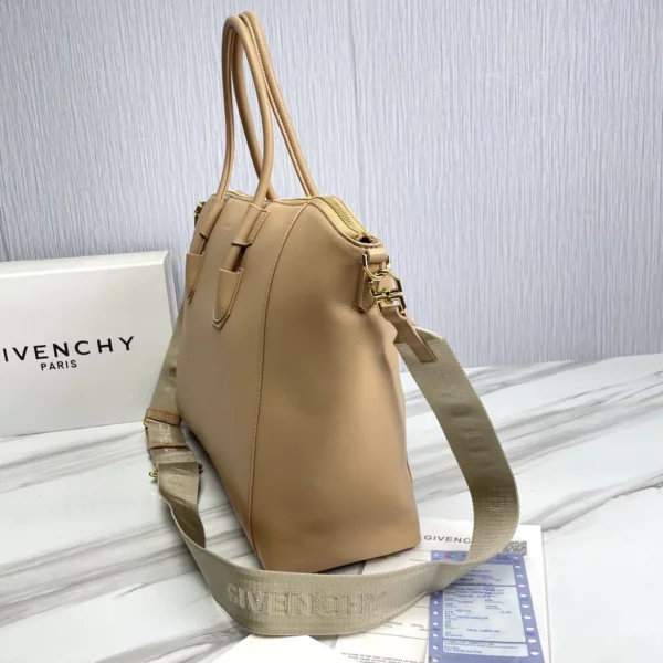 Givenchy bag - rep bags