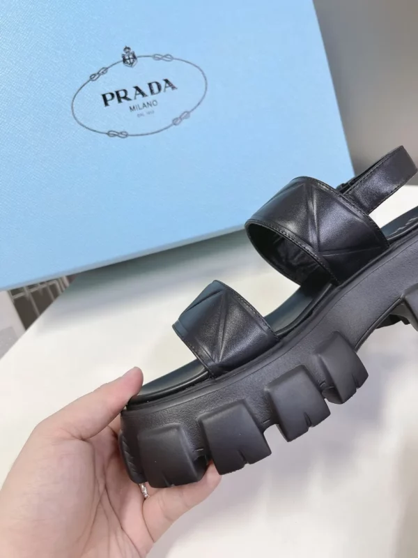 Prada shoes - Replica shoes