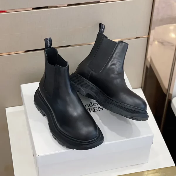 Alexander MCQueen shoes - Reps shoes