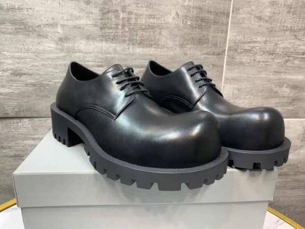 Balenciaga shoes - rep shoes