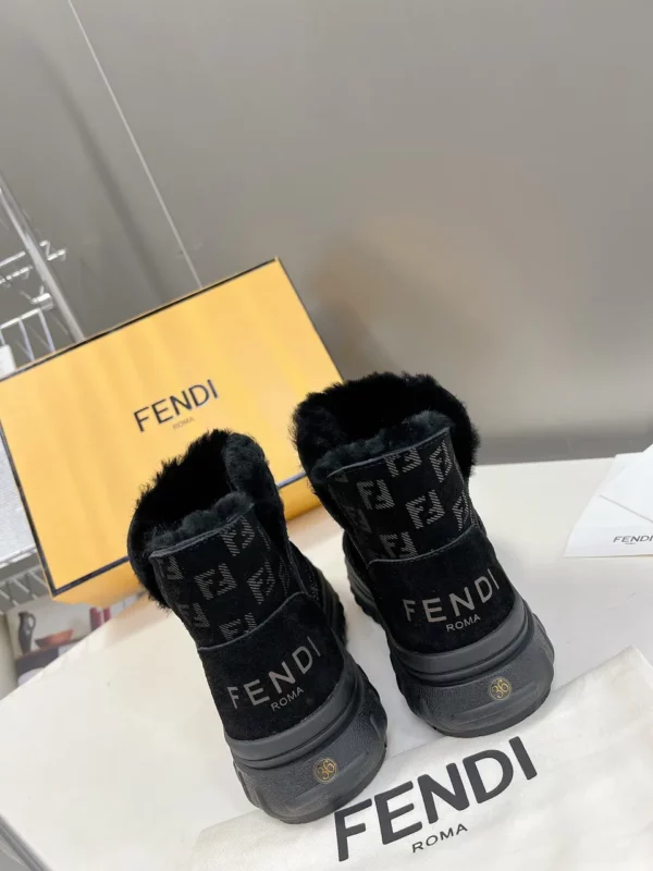 Fendi shoes - Replica shoes