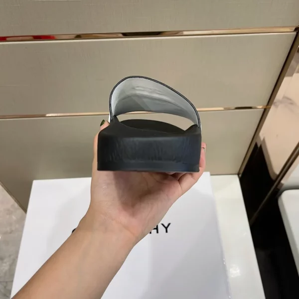 Givenchy shoes - rep shoes