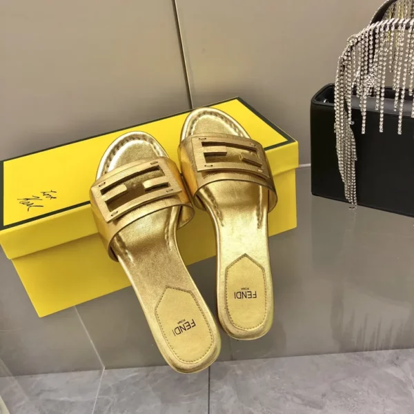 Fendi shoes - Replica shoes