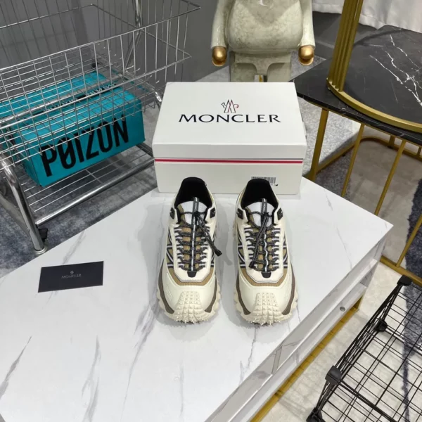 Moncler shoes - rep shoes