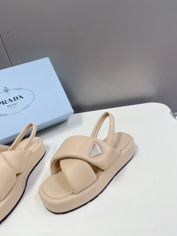 Prada shoes - Replica shoes