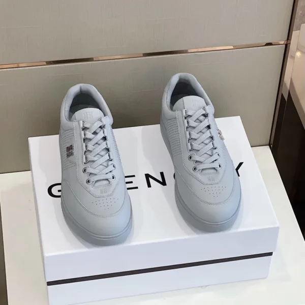 Givenchy shoes - Replica shoes