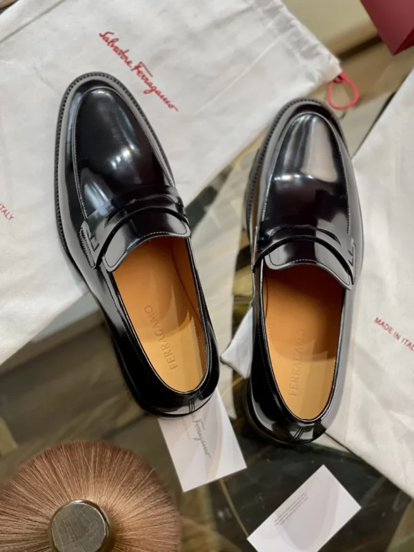 Ferragamo shoes - rep shoes