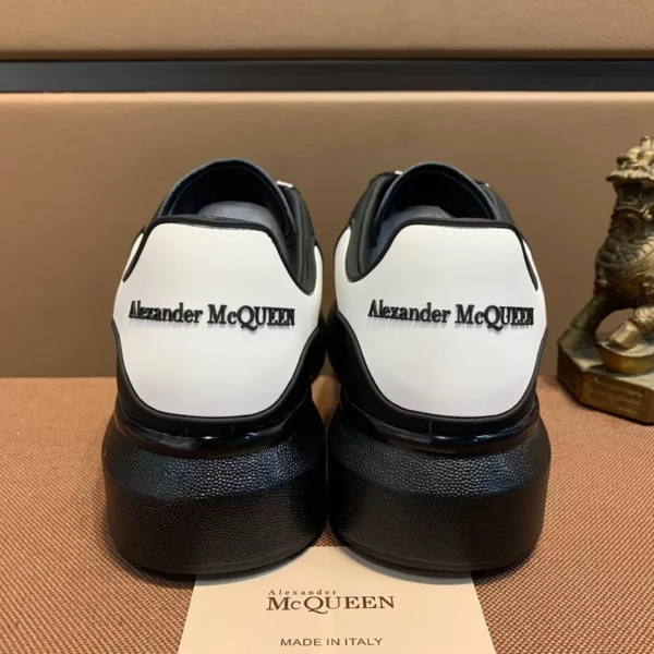 Alexander MCQueen shoes - Reps shoes