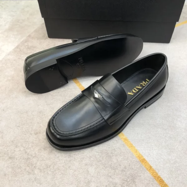 Prada shoes - Replica shoes