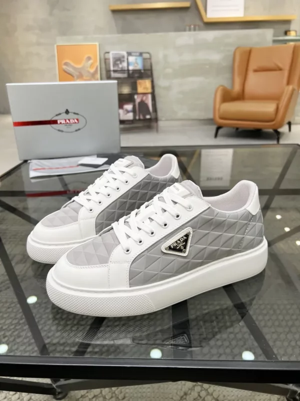 Prada shoes - Replica shoes