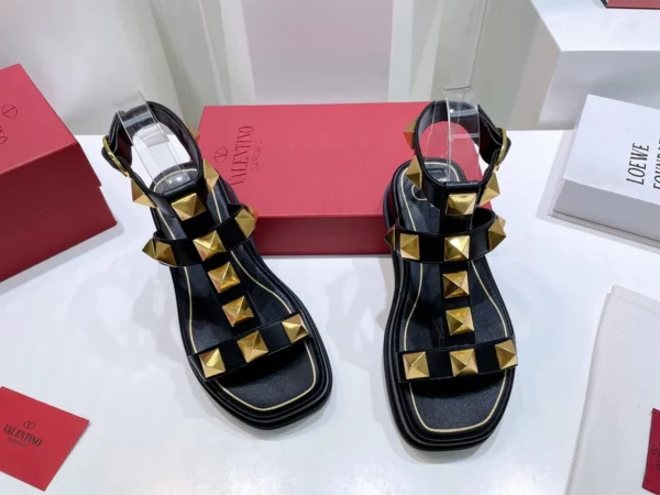 Valentino shoes - rep shoes