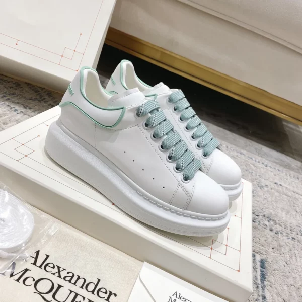 Alexander MCQueen shoes - Reps shoes