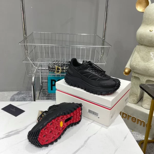 Moncler shoes - rep shoes