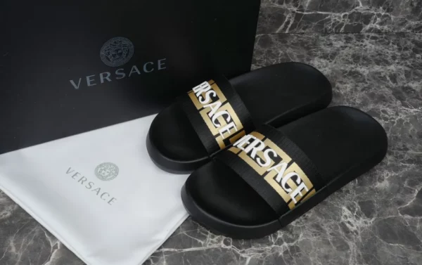 Versace shoes - Reps shoes