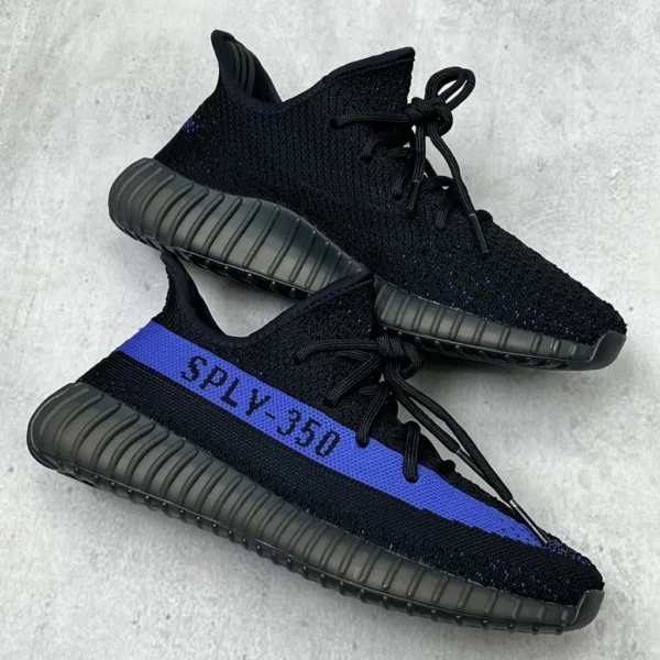 Yeezy shoes - rep shoes