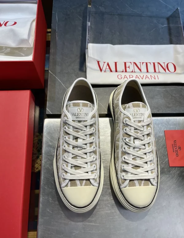 Valentino shoes - rep shoes