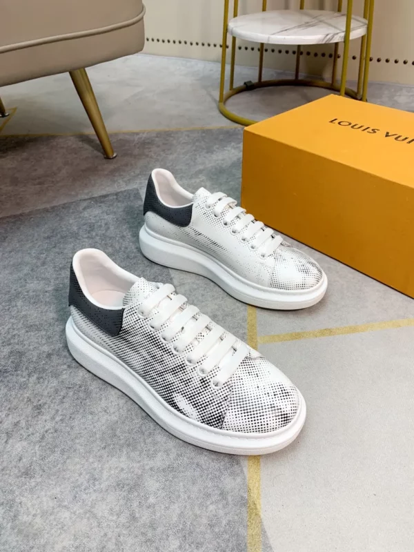 Alexander MCQueen shoes - rep shoes