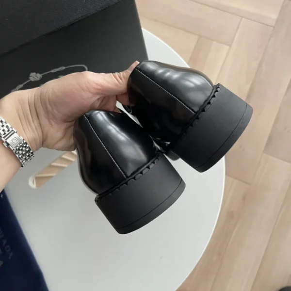 Prada shoes - Reps shoes