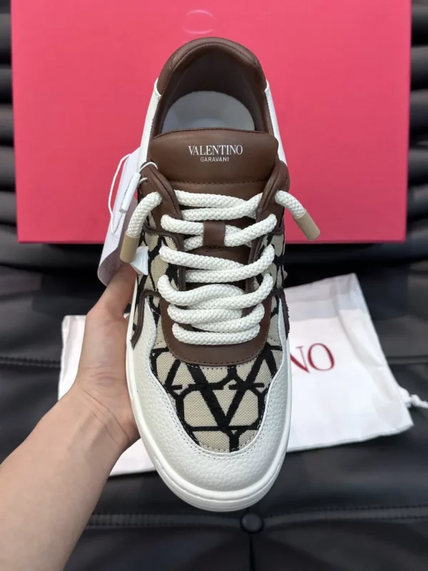 Valentino shoes - Replica shoes