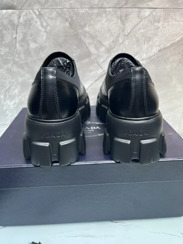 Prada shoes - rep shoes