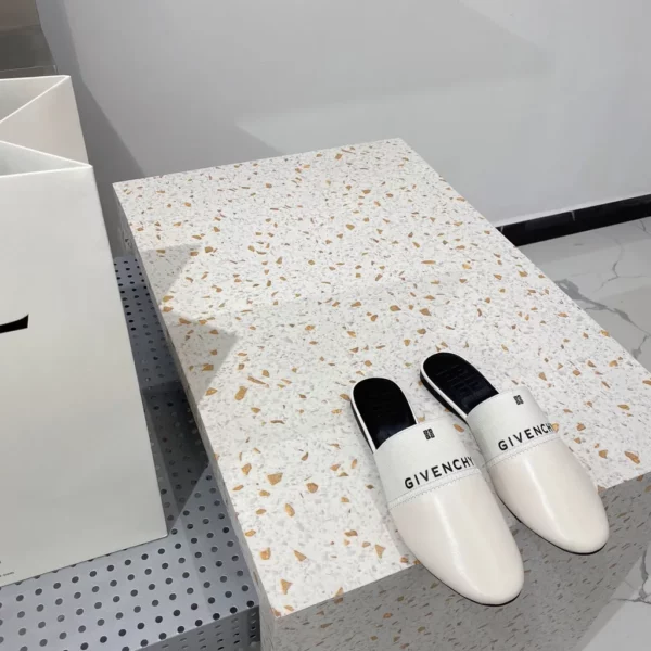 Givenchy shoes - rep shoes