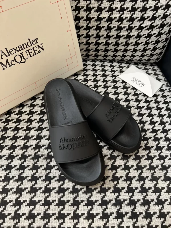 Alexander MCQueen shoes - rep shoes