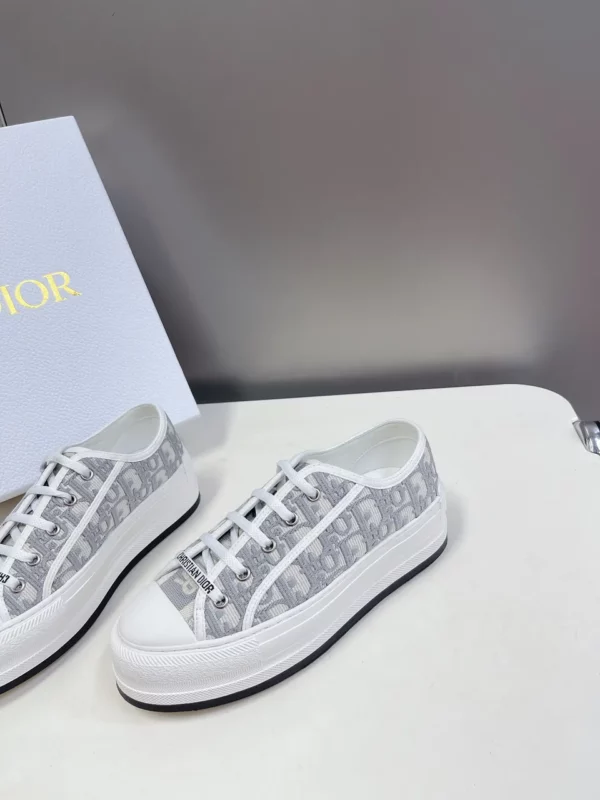 Dior shoes - rep shoes