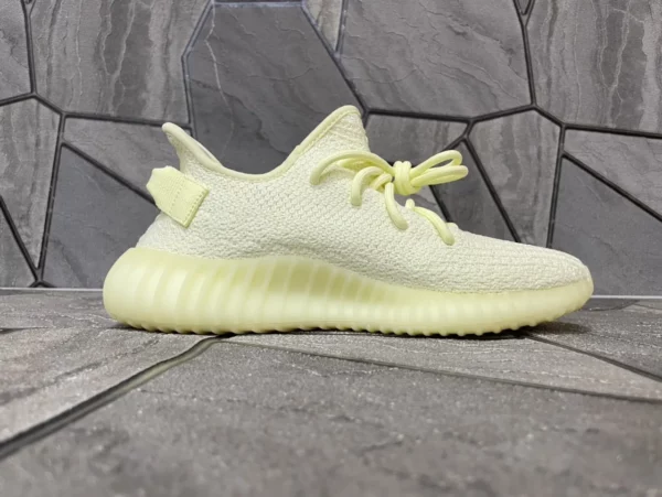 Yeezy shoes - Reps shoes