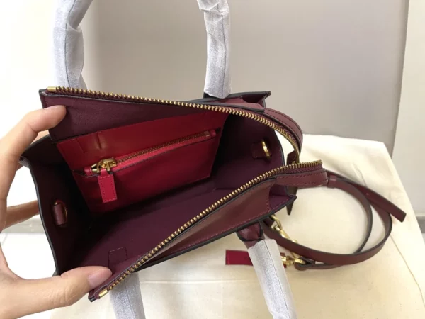 Valentino  bag - replica bags