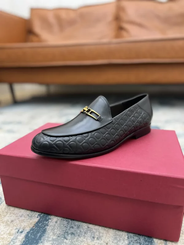 Ferragamo shoes - rep shoes