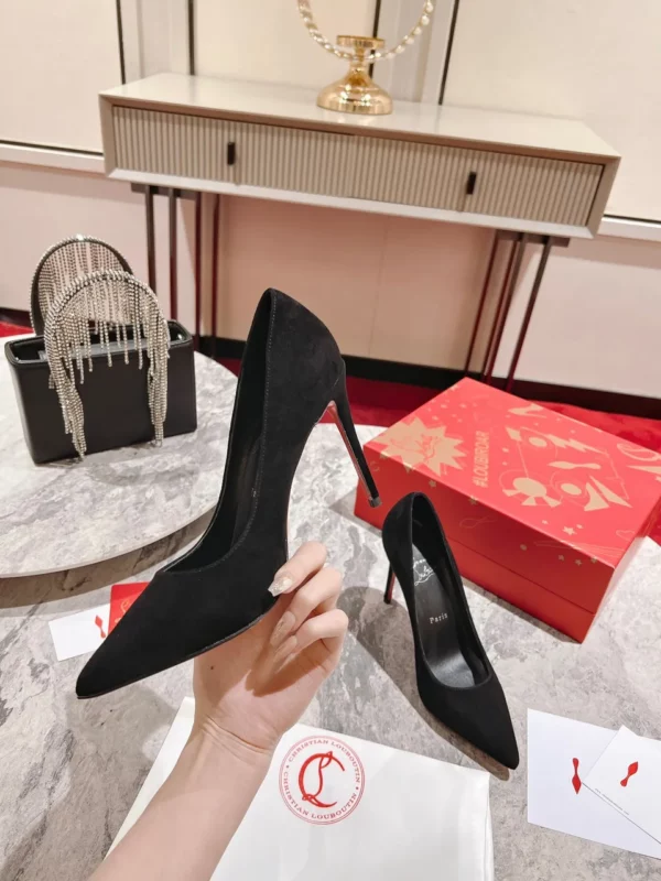 Christian Louboutin shoes - Replica shoes