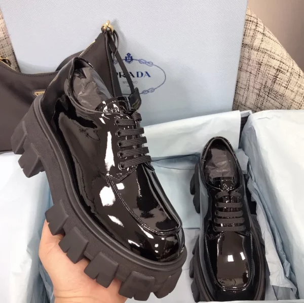 Prada shoes - Reps shoes