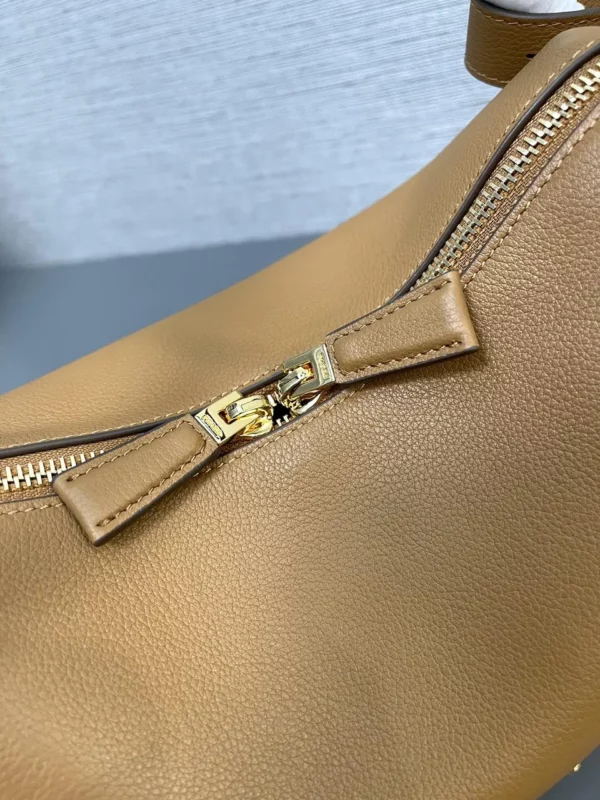 Prada bag - rep bags